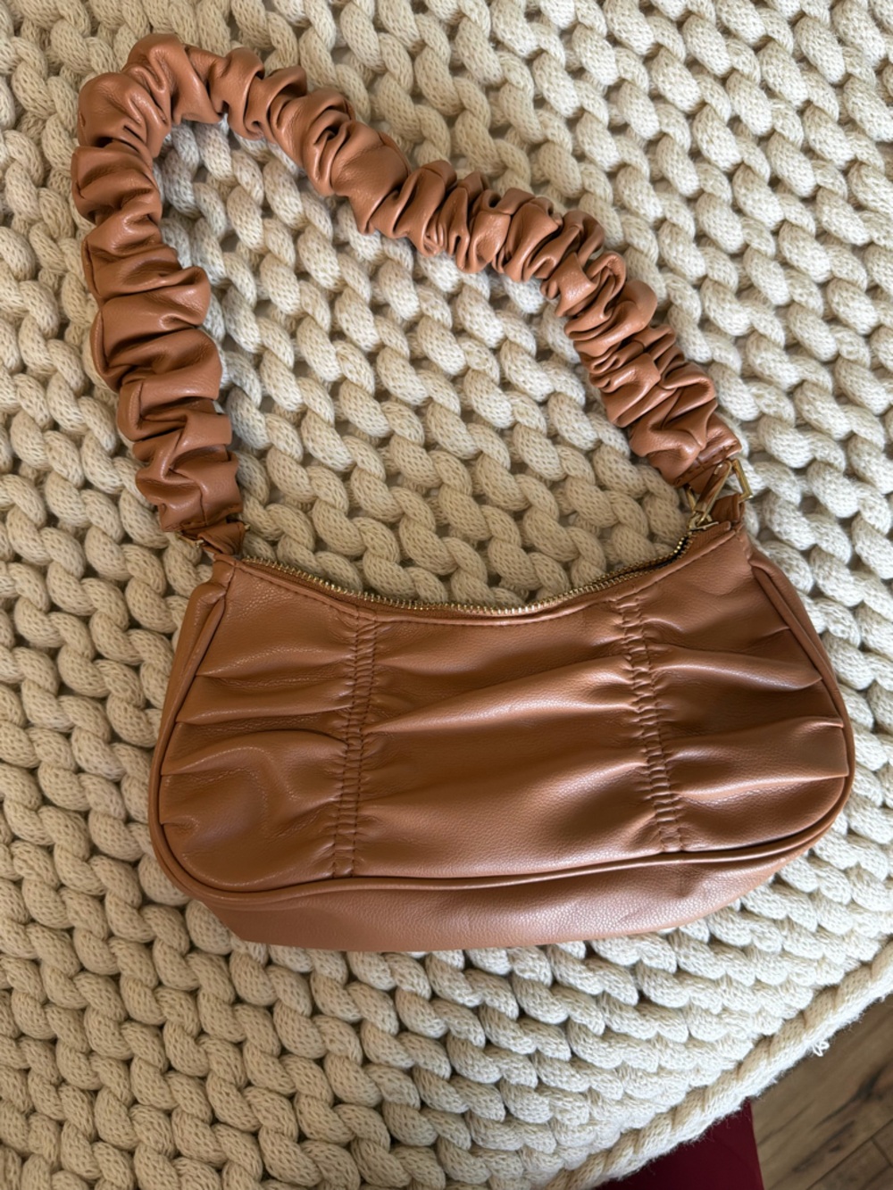 Soft Ruched Shoulder Bag in Brown Wild Fable